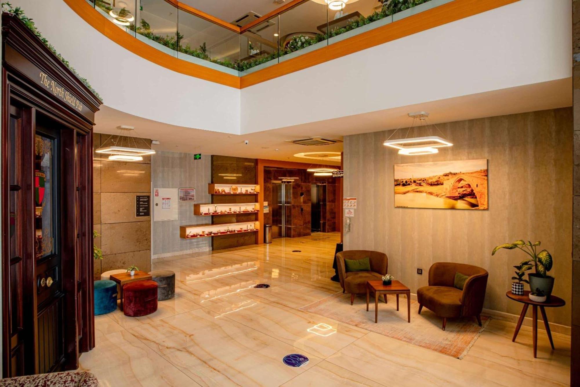 Ramada By Wyndham Diyarbakir Hotel Buitenkant foto