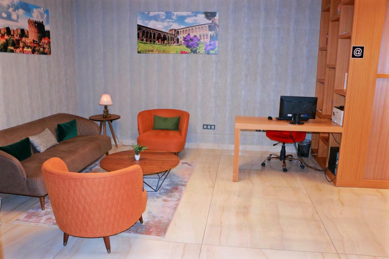 Ramada By Wyndham Diyarbakir Hotel Buitenkant foto